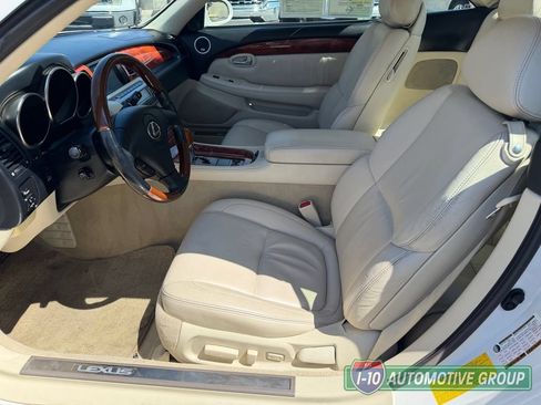 Used 2007 Lexus SC 430 Convertible RWD image 12