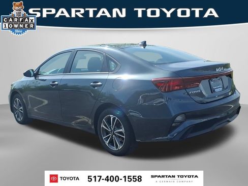 Used 2023 Kia Forte LXS FWD image 9