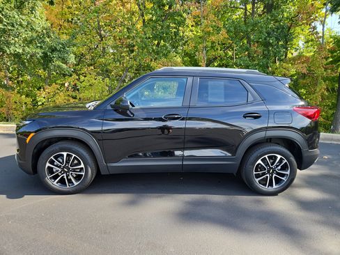 Used 2025 Chevrolet TrailBlazer LT image 5