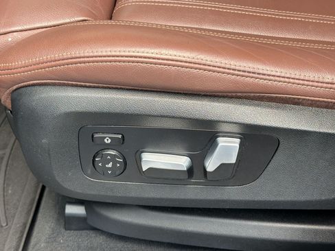 Used 2021 BMW X5 xDrive40i w/ Premium Package AWD/4WD image 15