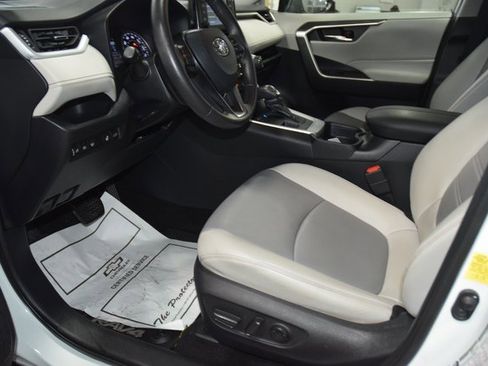 Used 2024 GMC Yukon Denali Ultimate image 41