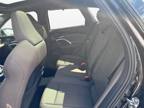 New 2025 Audi Q5 Premium Plus image 13