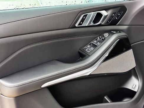 New 2026 BMW X5 xDrive50e w/ M Sport Package image 11