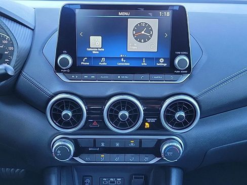 Used 2025 Nissan Sentra SV image 24