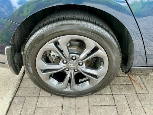 Certified 2024 Honda Accord EX-L image 12