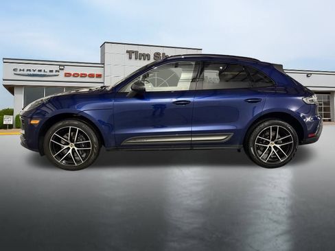 Used 2024 Porsche Macan Turbo AWD/4WD image 2