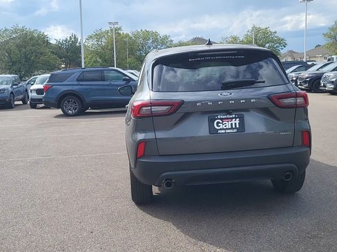 Certified 2025 Ford Escape ST-Line Select AWD/4WD image 5