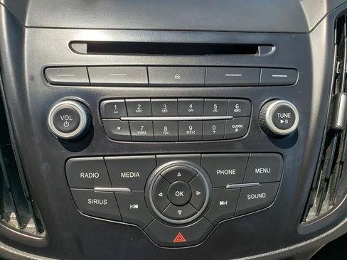Used 2017 Ford Escape SE AWD/4WD image 22