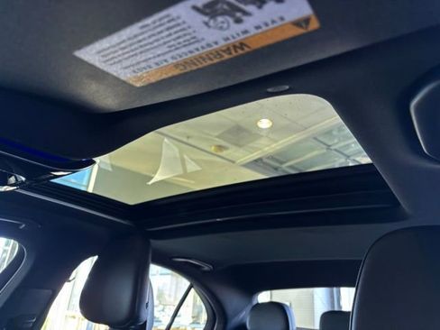 Used 2025 Mercedes-Benz C 300 Sedan image 17