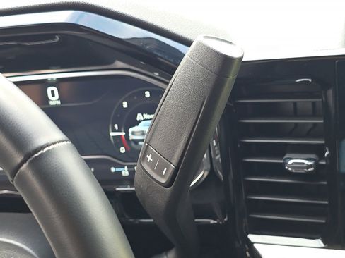 Used 2023 GMC Sierra 1500 Elevation w/ LPO, Elevation Black Package image 32