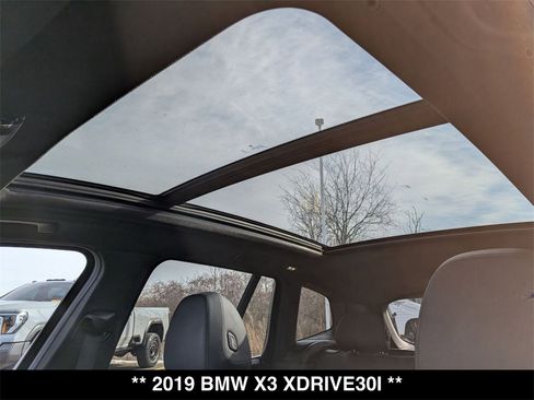 Used 2019 BMW X3 xDrive30i image 2
