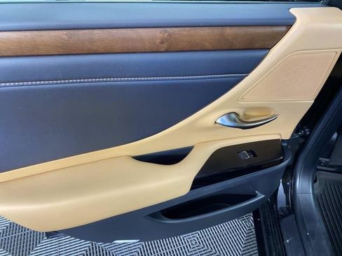 Used 2023 Lexus ES 350 350 w/ Premium Package image 27