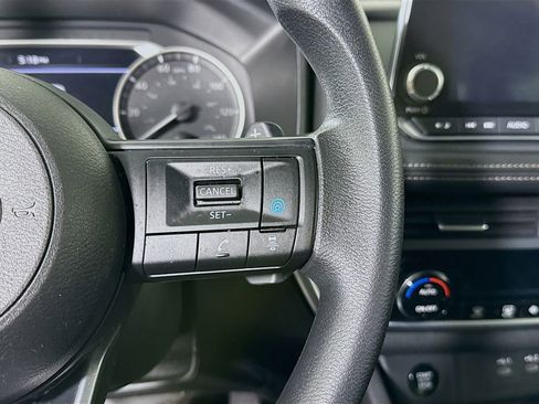 Certified 2024 Nissan Rogue SV image 22