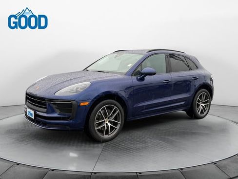 Used 2022 Porsche Macan image 1