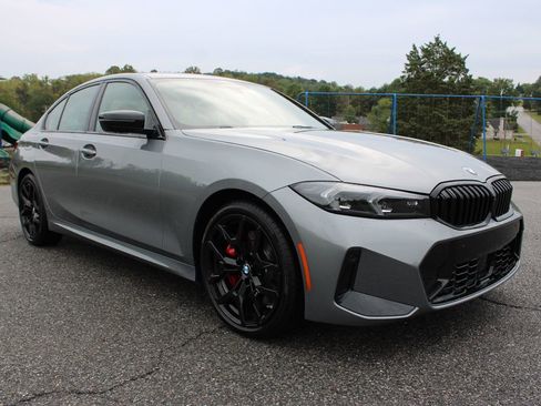 New 2025 BMW 330i xDrive Sedan w/ M Sport Package image 2