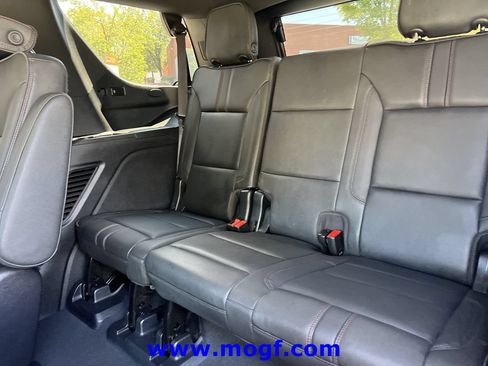 Used 2022 Chevrolet Tahoe RST w/ Sport Performance Package AWD/4WD image 23