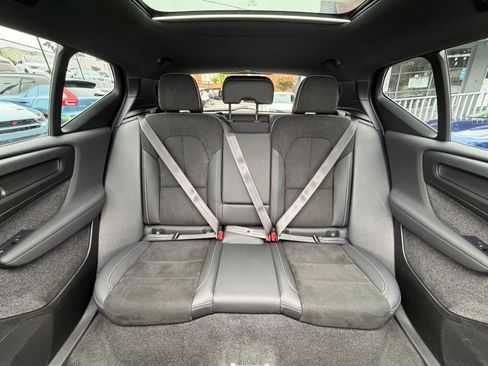 Used 2023 Volvo XC40 Recharge Plus AWD/4WD image 38