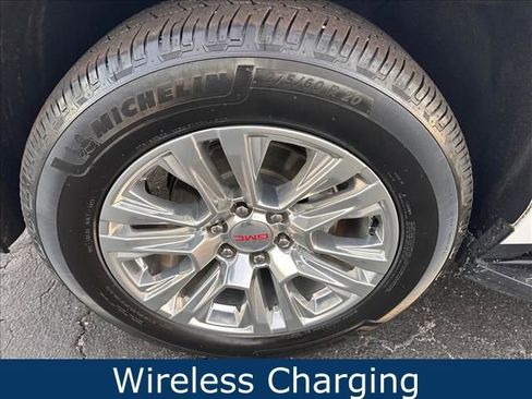 Certified 2023 GMC Yukon Denali image 15