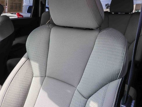 Used 2023 Subaru Ascent Premium w/ Convenience Package image 24