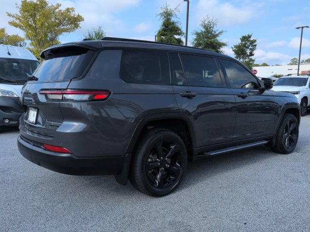 Used 2022 Jeep Grand Cherokee L Limited w/ Luxury Tech Group II RWD image 4