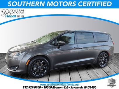 Used 2019 Chrysler Pacifica Touring Plus w/ S Appearance Package