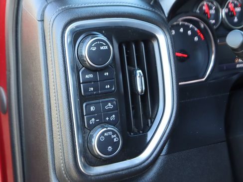 Used 2020 Chevrolet Silverado 1500 RST AWD/4WD image 18