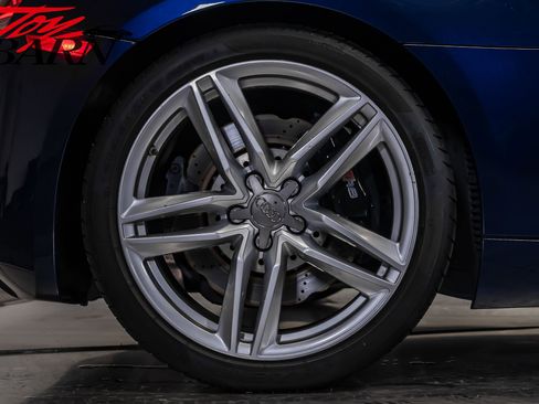 Used 2014 Audi R8 V8 image 22