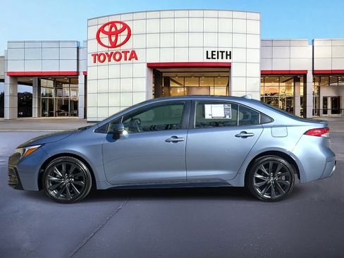 Used 2024 Toyota Corolla SE image 8