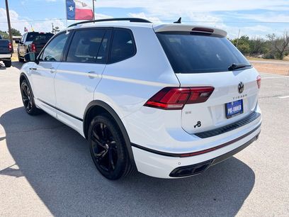 Used 2024 Volkswagen Tiguan SE R-Line