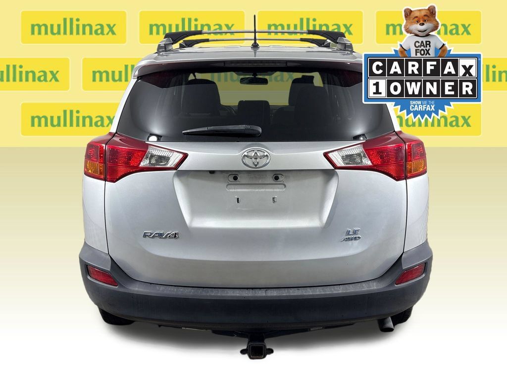 Used 2014 Toyota RAV4 LE AWD/4WD image 9