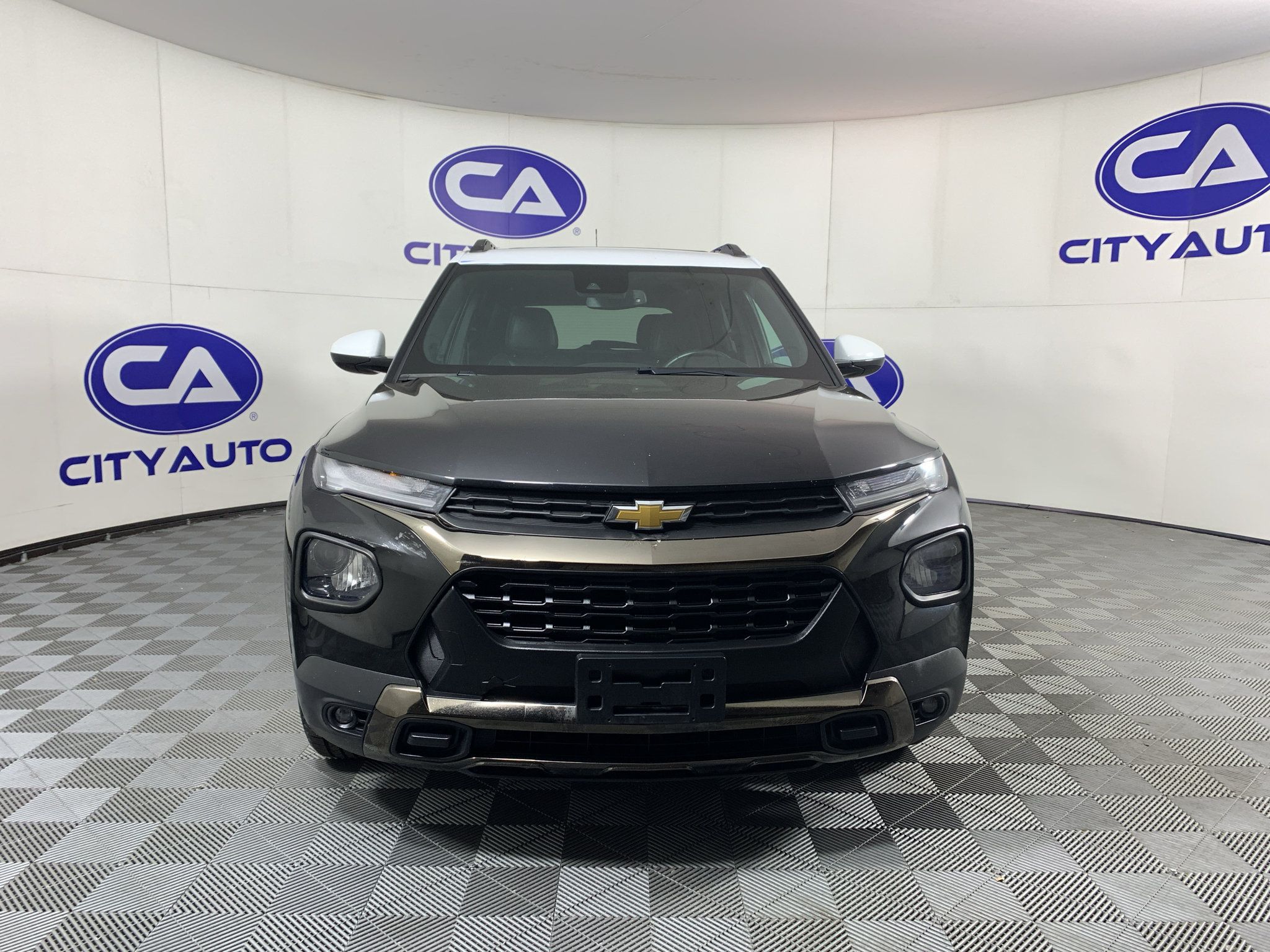 Used 2021 Chevrolet TrailBlazer ACTIV w/ Sun and Liftgate Package FWD image 9