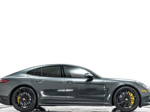 Used 2017 Porsche Panamera Turbo AWD/4WD image 2