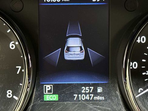 Used 2019 Nissan Rogue SL w/ Premium Package image 17