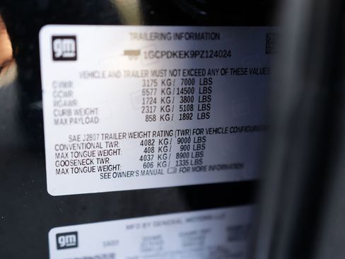 Used 2023 Chevrolet Silverado 1500 LT image 39