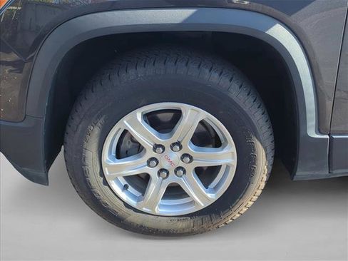 Used 2018 GMC Acadia SLE image 29