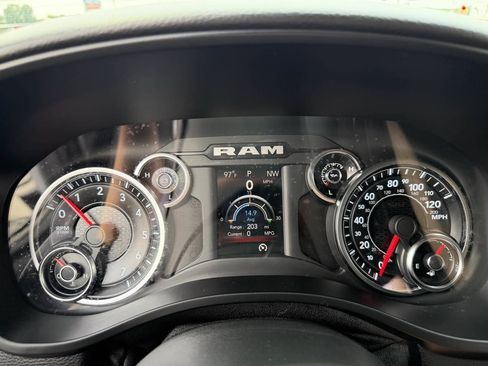 Used 2019 RAM 1500 Big Horn AWD/4WD image 24