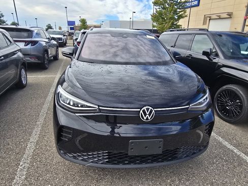 Used 2024 Volkswagen ID.4 Pro AWD/4WD image 19