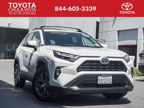 Certified 2022 Toyota RAV4 XLE Premium AWD/4WD image 1