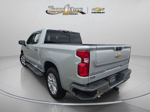 Used 2022 Chevrolet Silverado 1500 LTZ w/ LTZ Premium Package AWD/4WD image 6