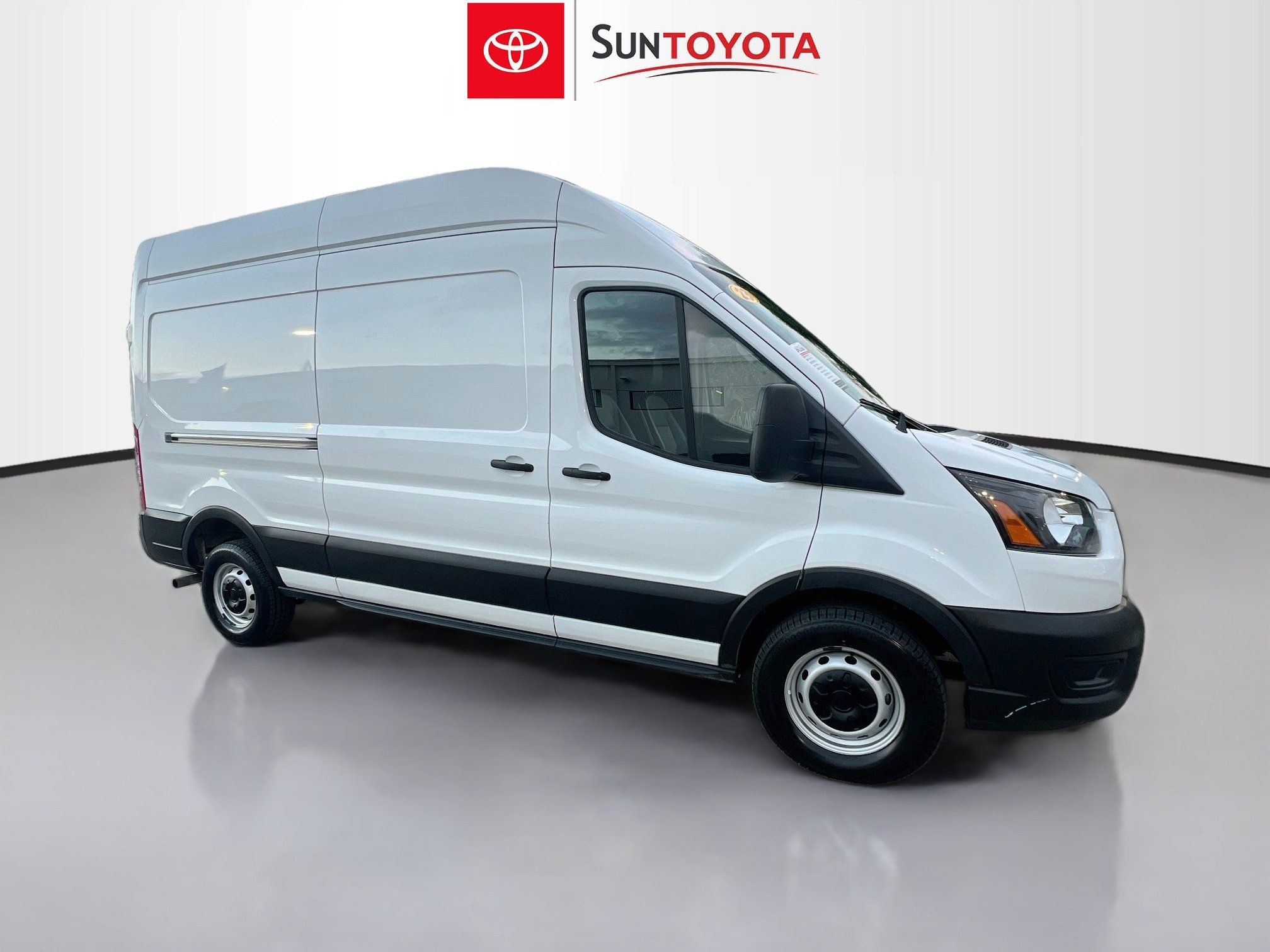 Used 2023 Ford Transit 250 148 High Roof w/ Load Area Protection Package RWD image 1