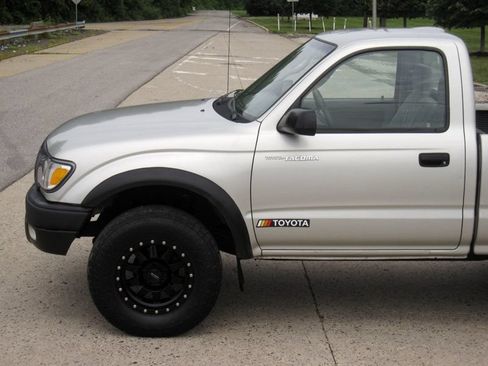 Used 2002 Toyota Tacoma 2WD Regular Cab image 7