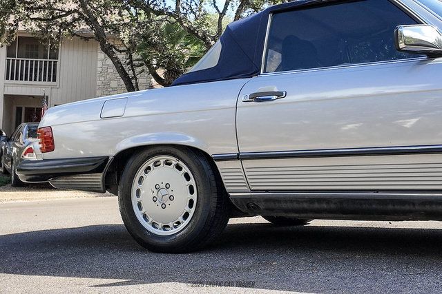 Used 1988 Mercedes-Benz 560 SL image 49