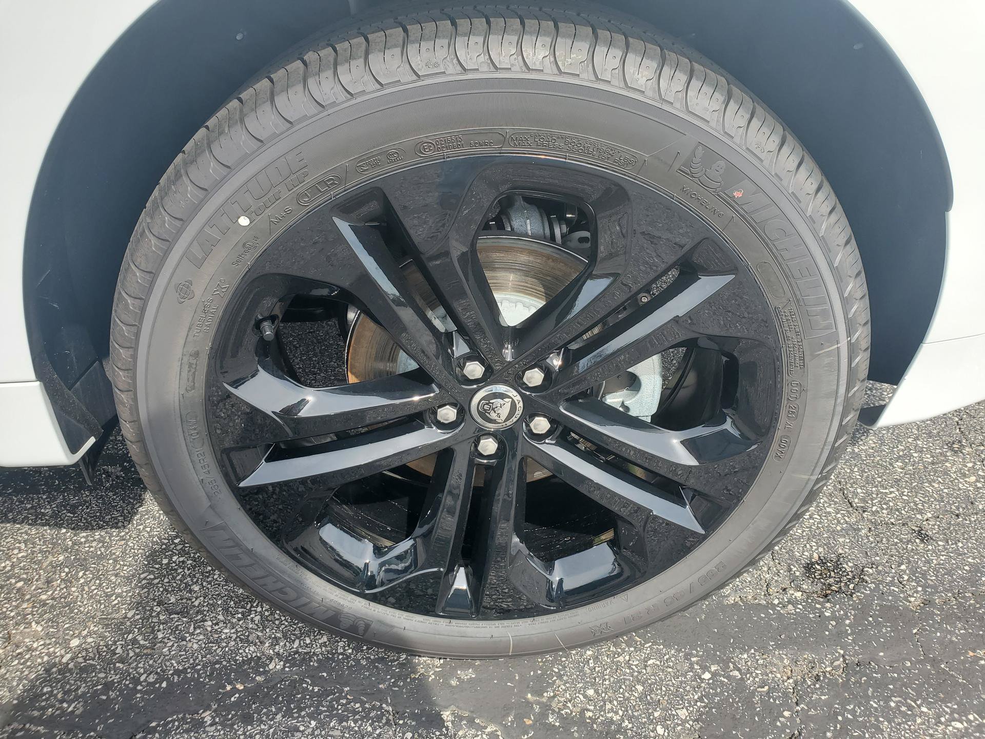 New 2026 Jaguar F-PACE R-Dynamic S AWD/4WD image 27