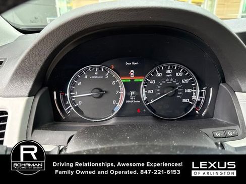 Used 2014 Acura RLX w/ Advance Package FWD image 11