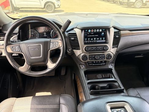 Used 2019 GMC Yukon Denali w/ Open Road Package AWD/4WD image 16