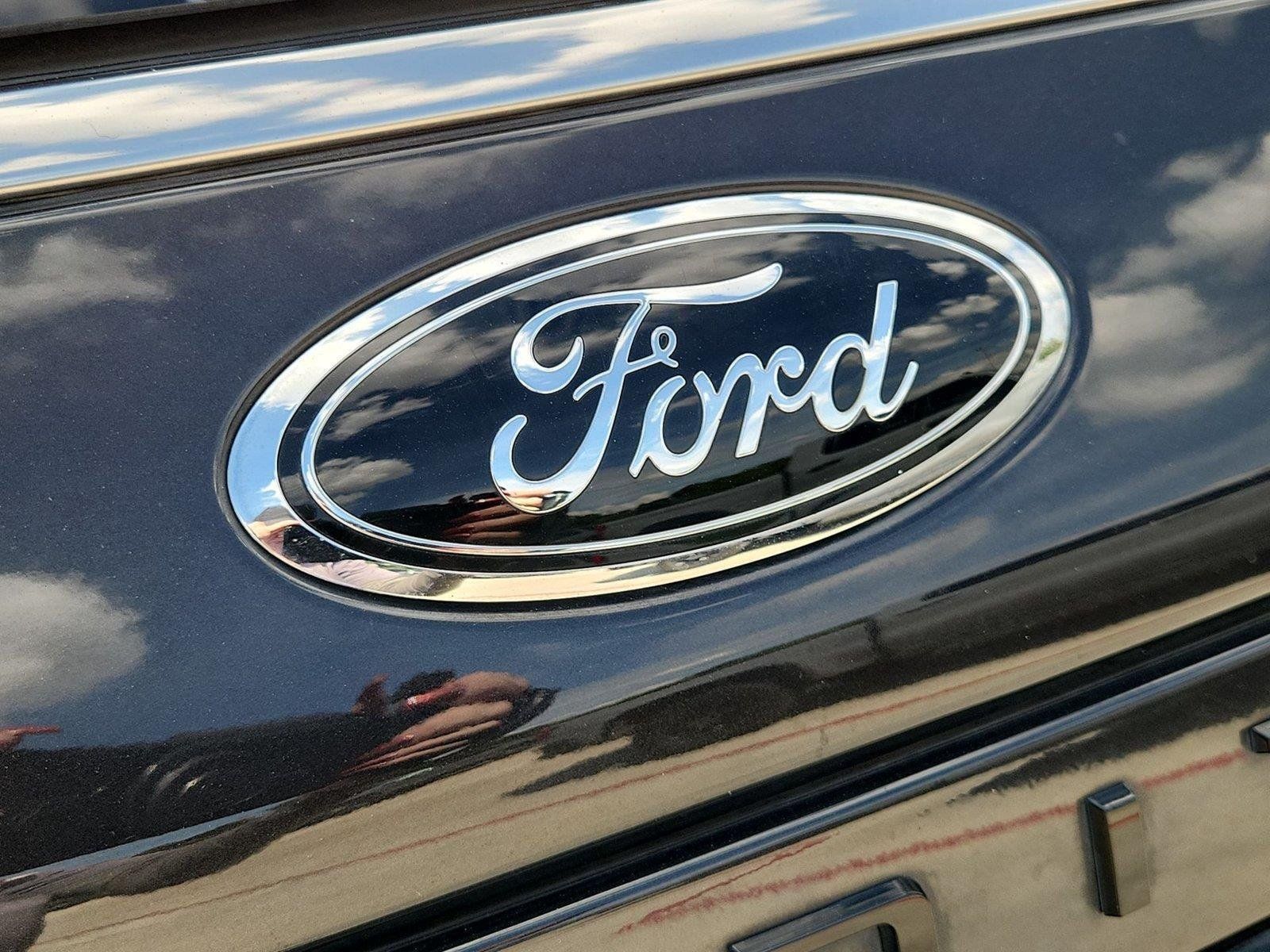 Used 2023 Ford Expedition Max Limited AWD/4WD image 32