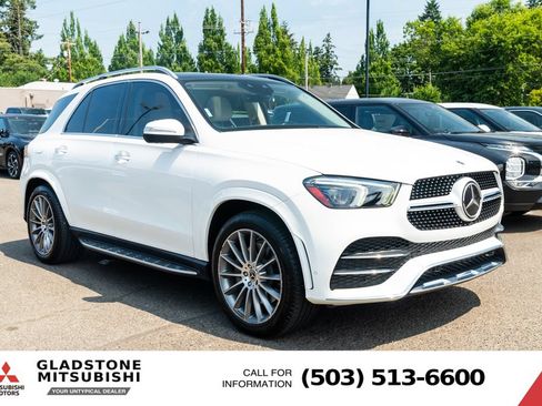 Used 2021 Mercedes-Benz GLE 450 4MATIC w/ AMG Line Exterior image 1