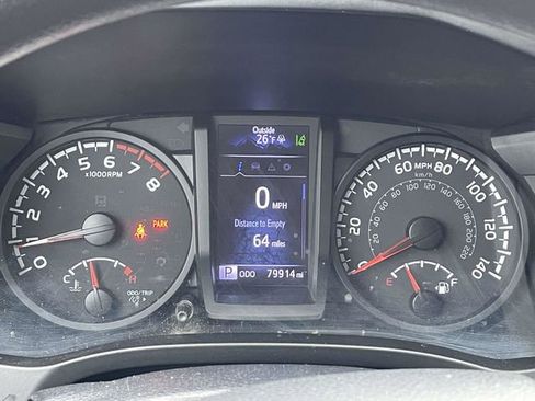 Used 2020 Toyota Tacoma SR image 32
