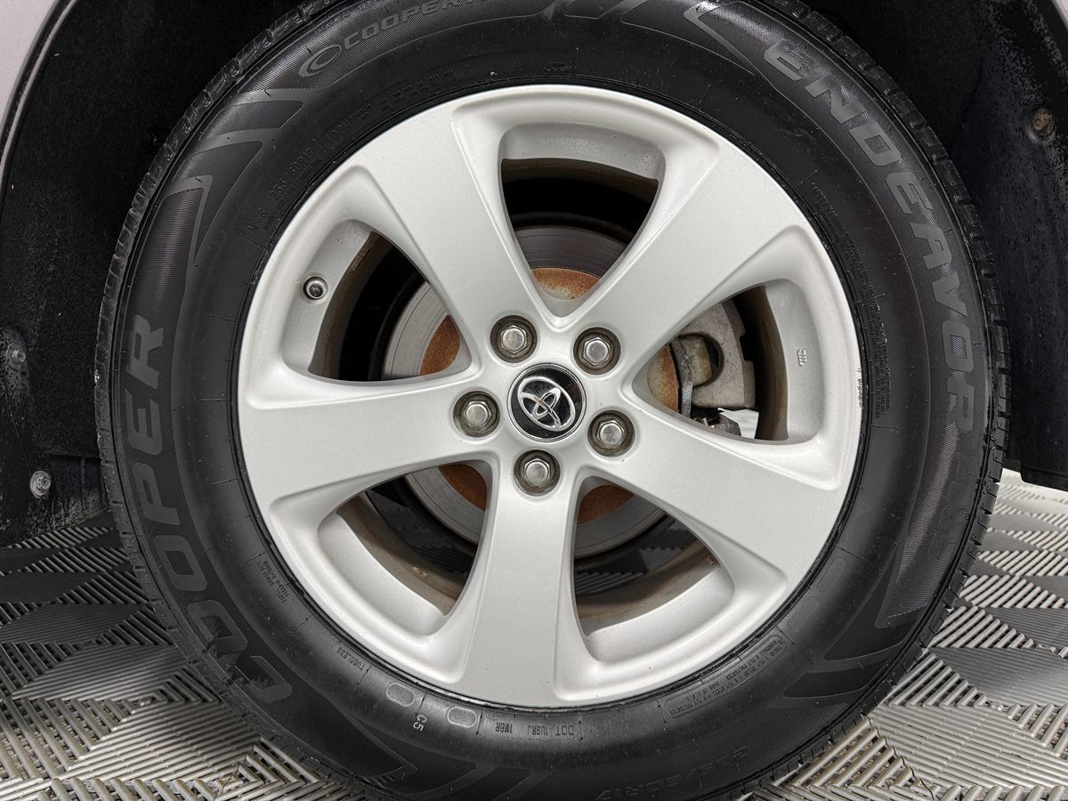 Used 2019 Toyota Sienna L FWD image 26
