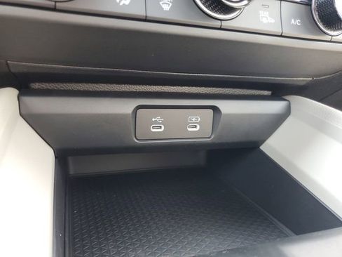 New 2025 Honda Accord SE image 23